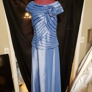 Mother of the groom/bride dress sz 16